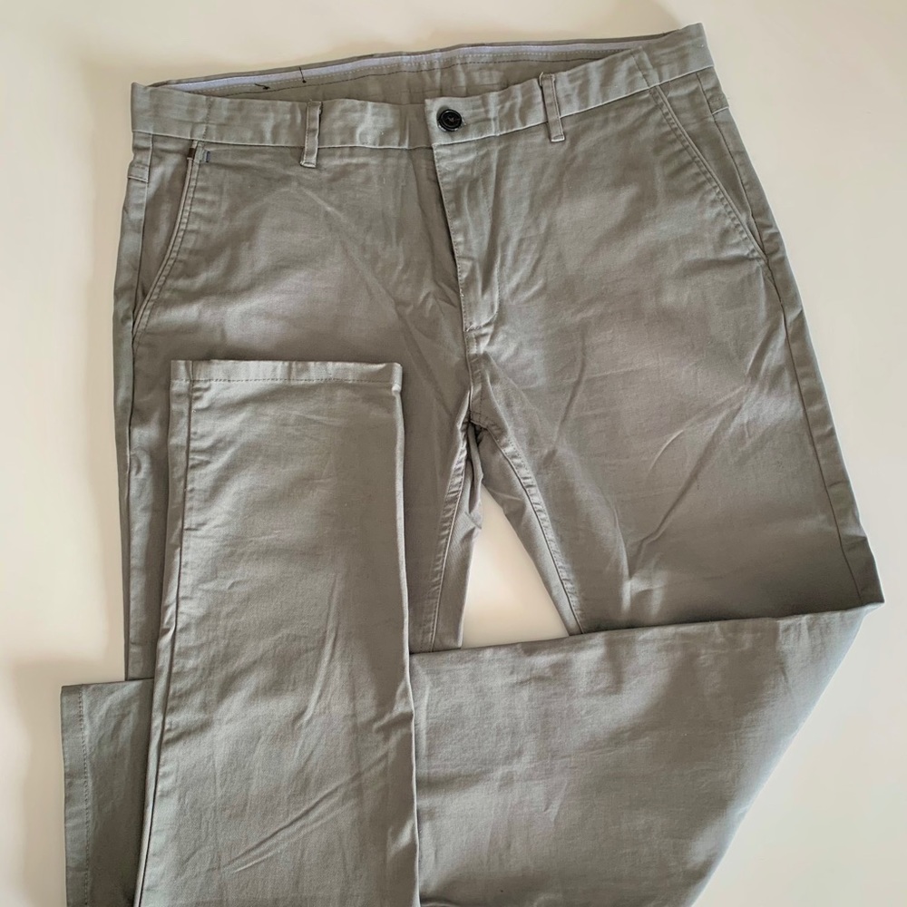 Zara MENS Gray Khakis